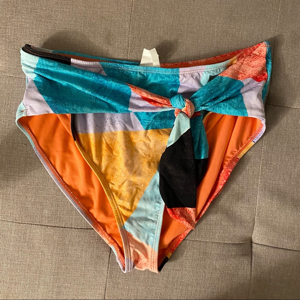 Gibson & Latimer High Waist Bikini Bottoms Size XL